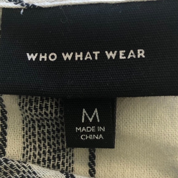 WHO WHAT WEAR / NWOT/WOMEN'S STRIPED SLEEVELESS TIE WRAP BUTTON-UP SHIRT/ M - Picture 7 of 12